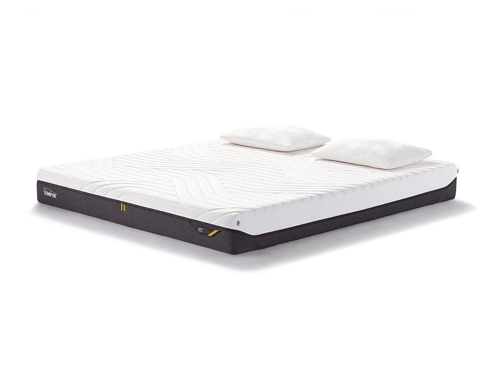 TEMPUR PRO® SoftQuilt Medium Firm