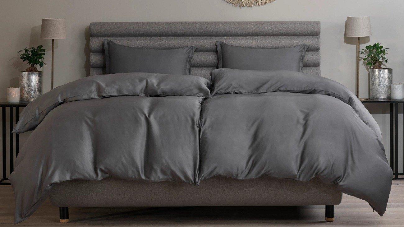 HOME BY TEMPUR&reg; zijdezacht bamboe dekbedovertrek 200x200 cm