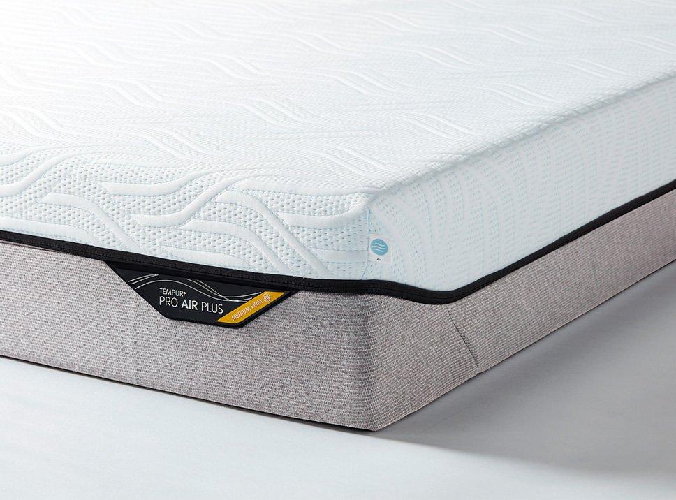 TEMPUR PRO AIR&reg; Plus Hybrid