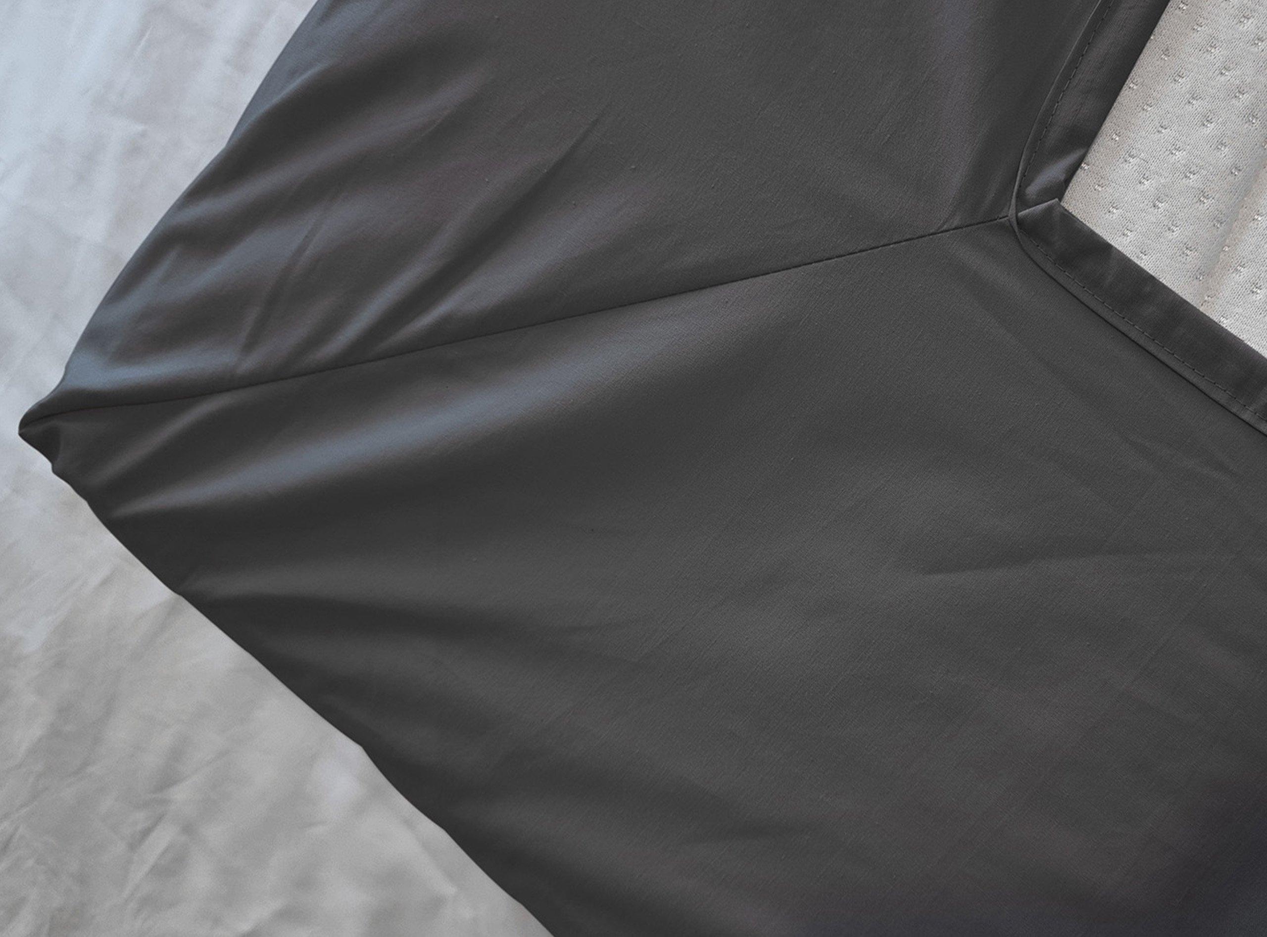 Home by TEMPUR&reg; 9cm h&oslash;jt kuvertlagen i bomuldssatin 180x200cm