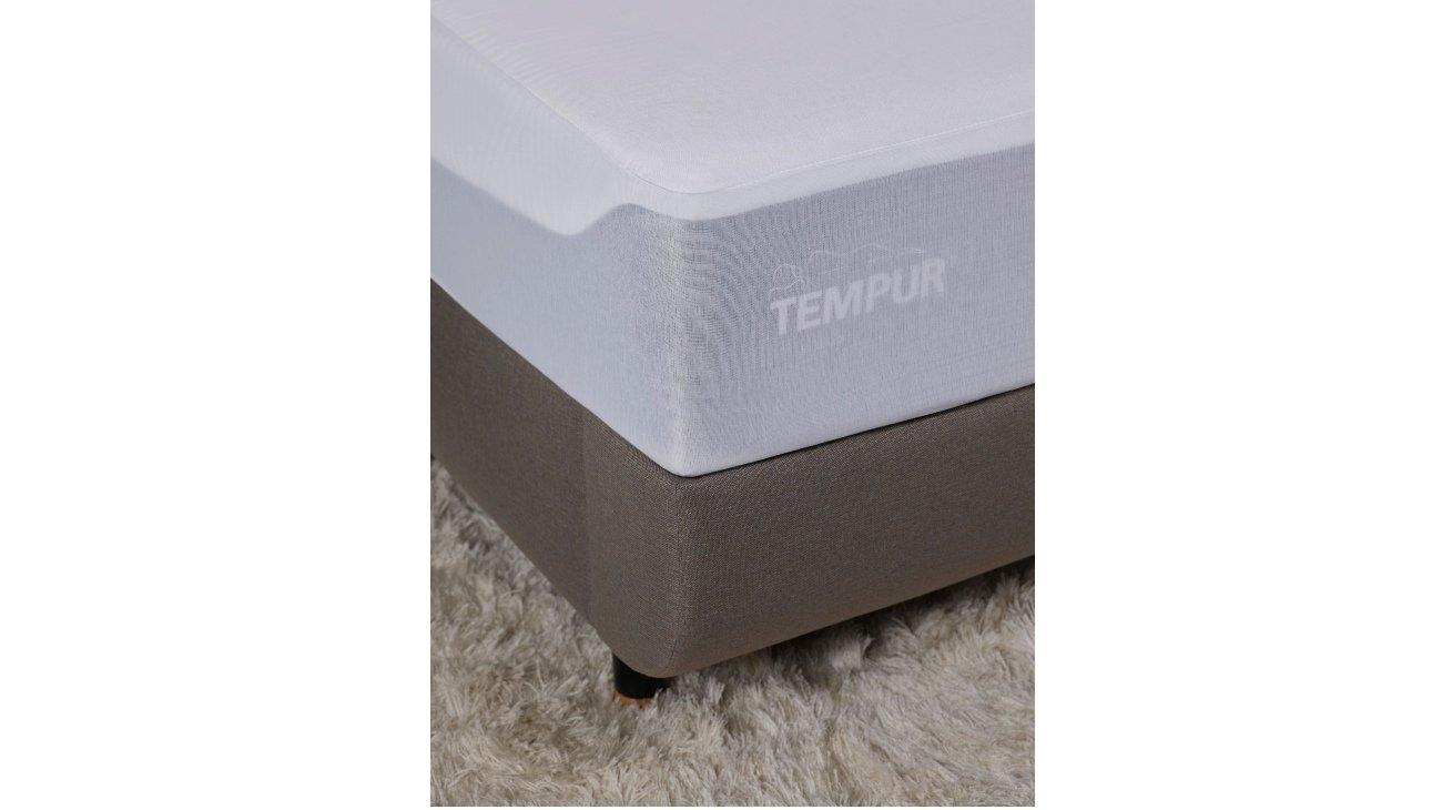 Home by TEMPUR®  -lämpöä säätelevä suojalakana