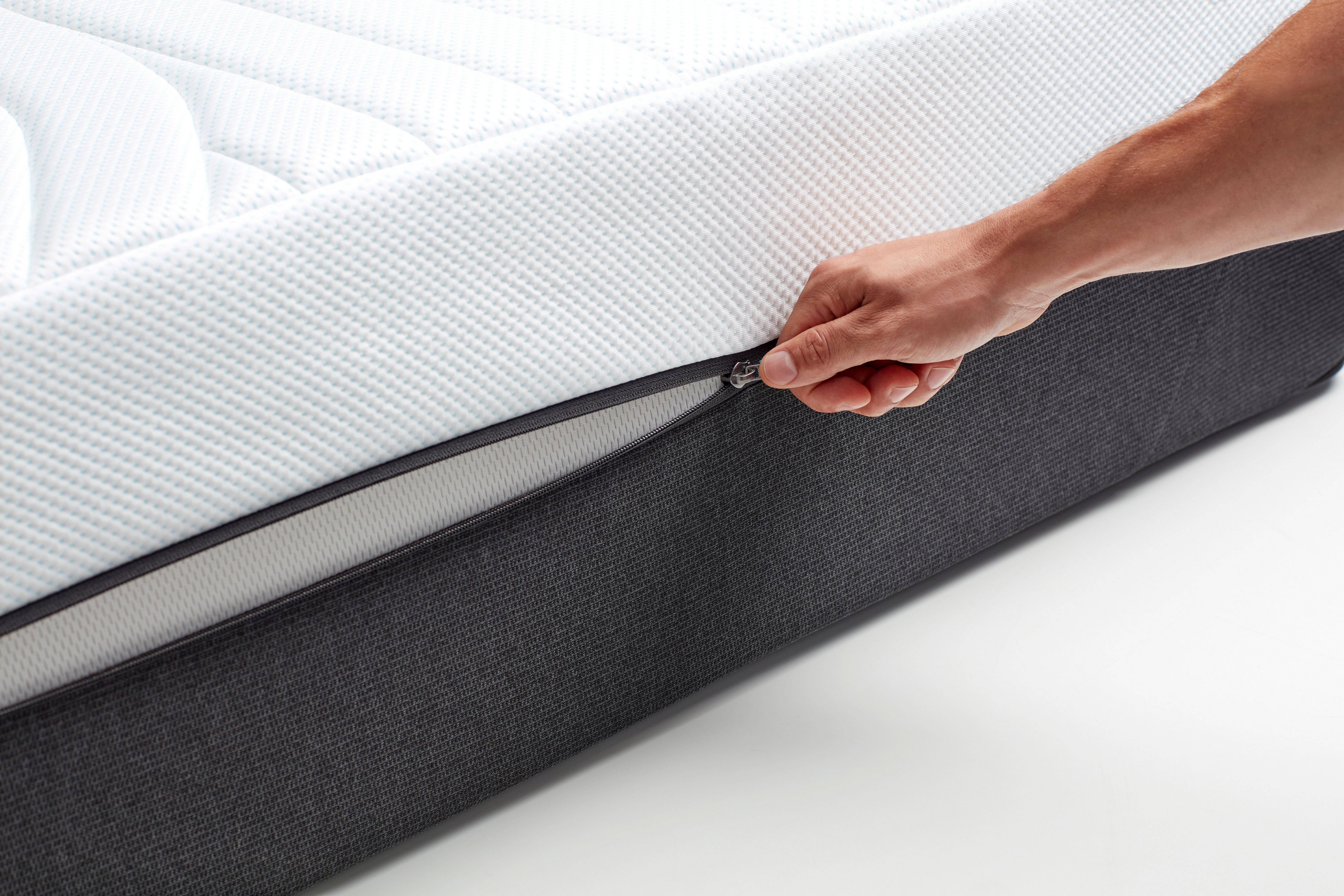 TEMPUR PRO&reg; CoolQuilt -patja