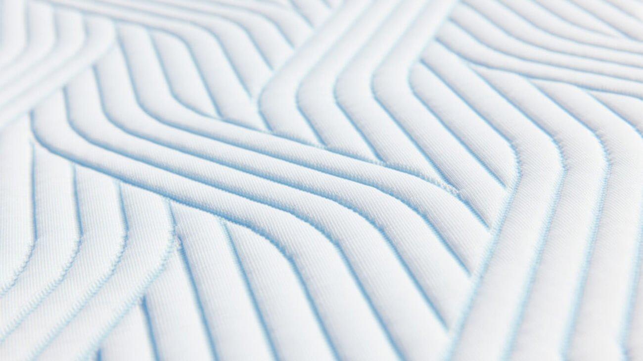 TEMPUR PRO&reg; Plus 8 SmartCool&trade;-sijauspatja