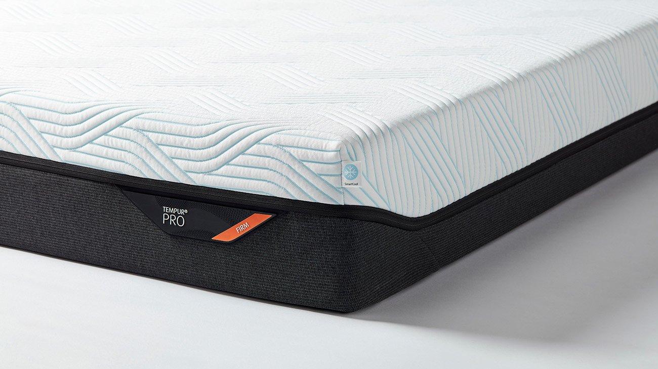 TEMPUR PRO&reg; Luxe SmartCool&trade; Firm