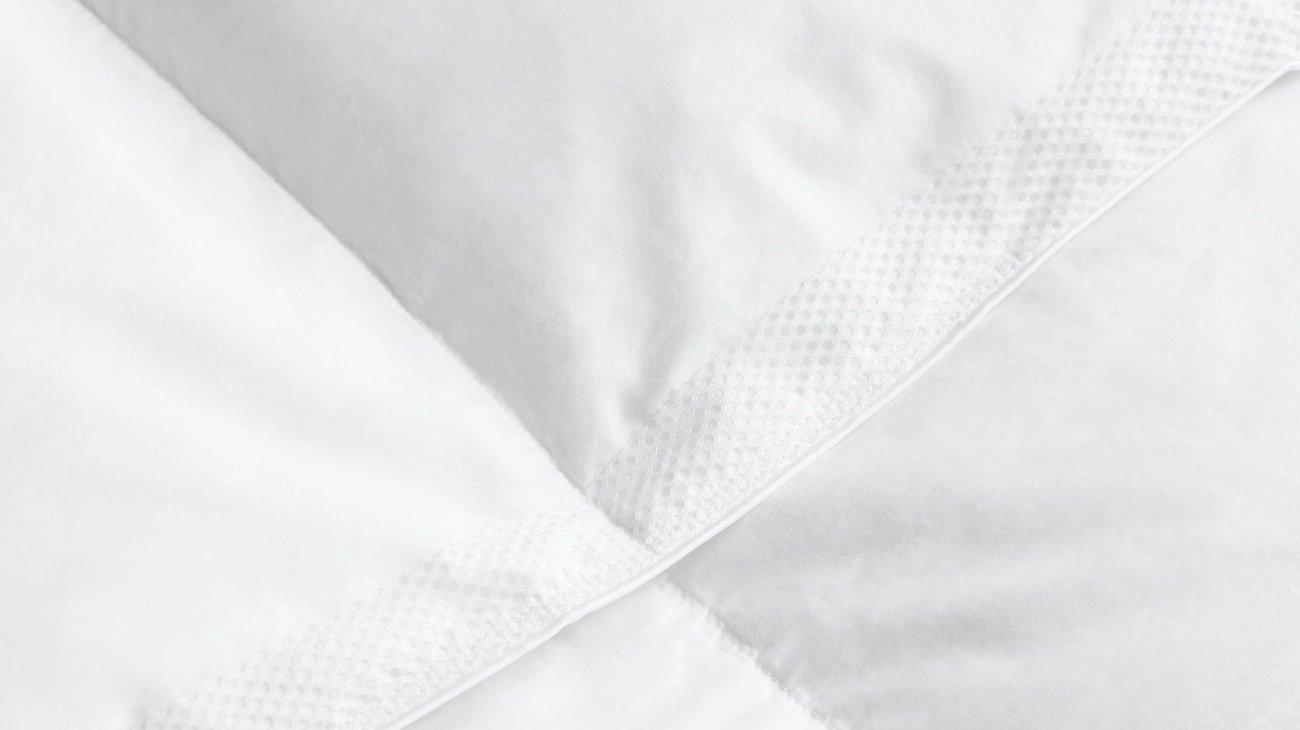 COUETTE PREMIUM ELITE COOLING 220 x 240 CM HOME BY TEMPUR&reg;