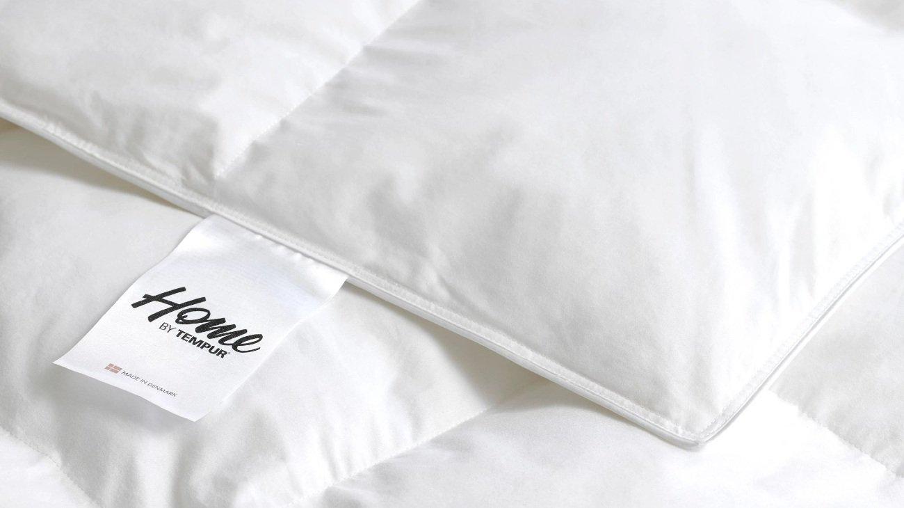 COUETTE LUXE DUVET D'OIE 240 x 260 CM HOME BY TEMPUR&reg;
