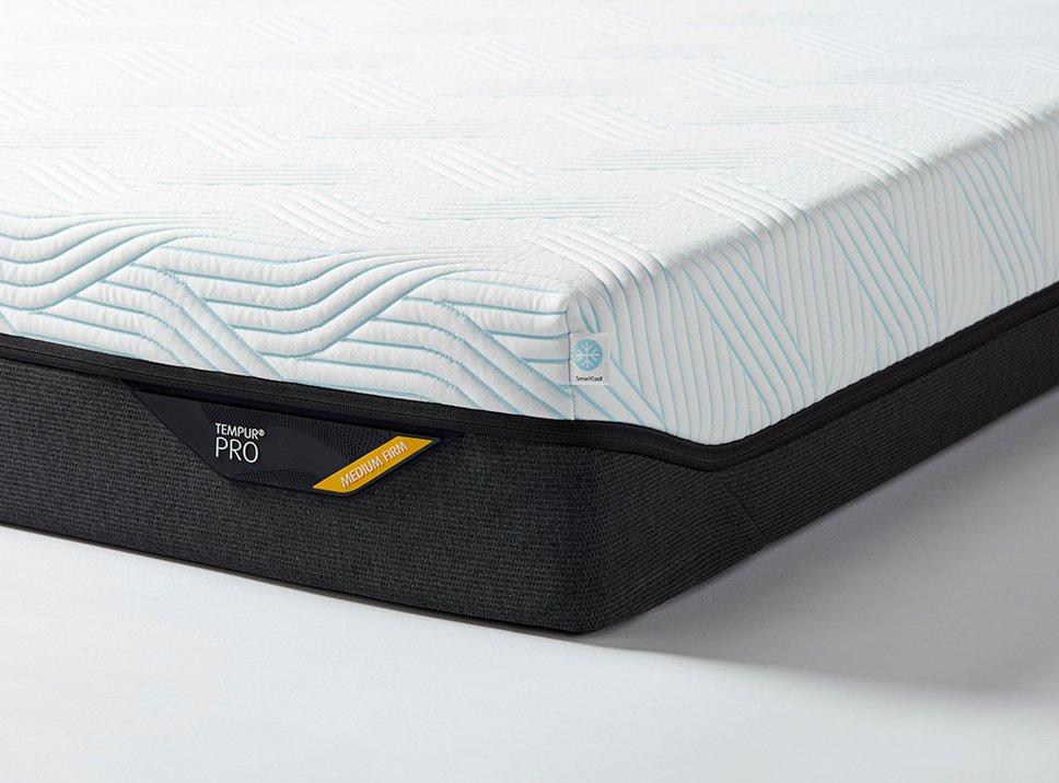TEMPUR PRO® PLUS SMARTCOOL MEDIUM-FIRM 80 x 200 CM
