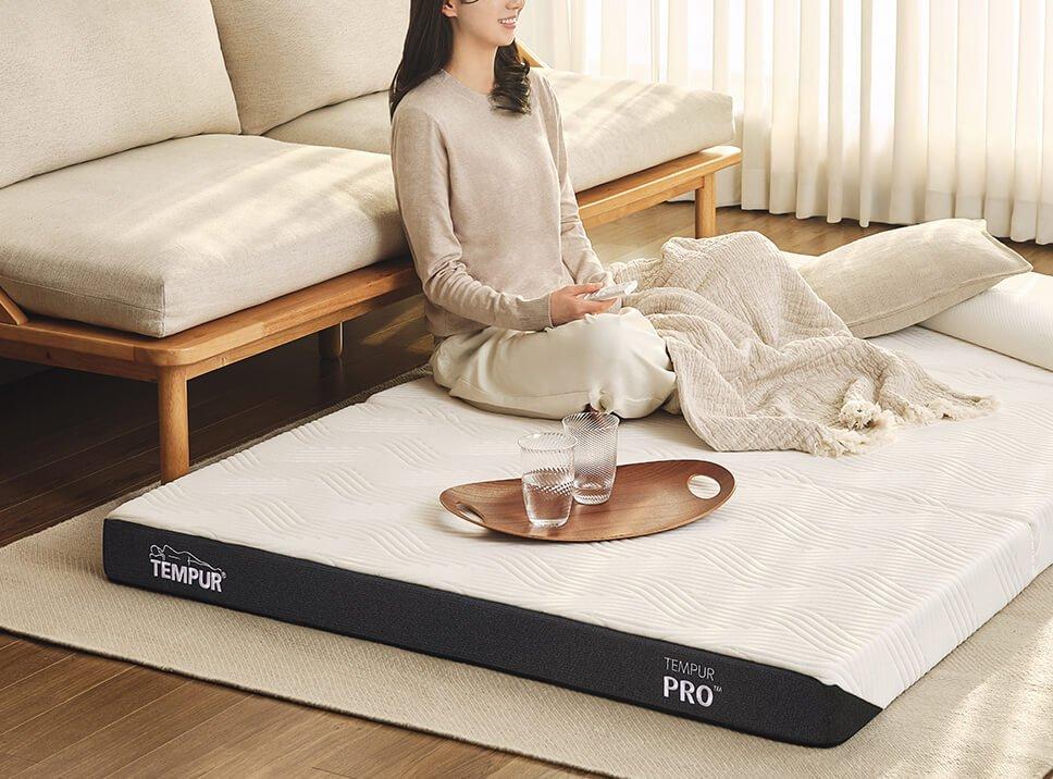 TEMPUR PRO® Futon