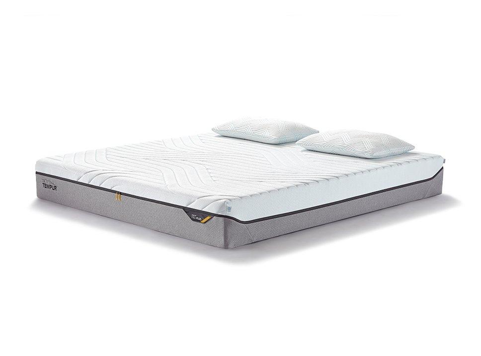 TEMPUR PRO® Plus CoolQuilt Matras - 200 x 200 - 25 cm hoog - Medium Firm
