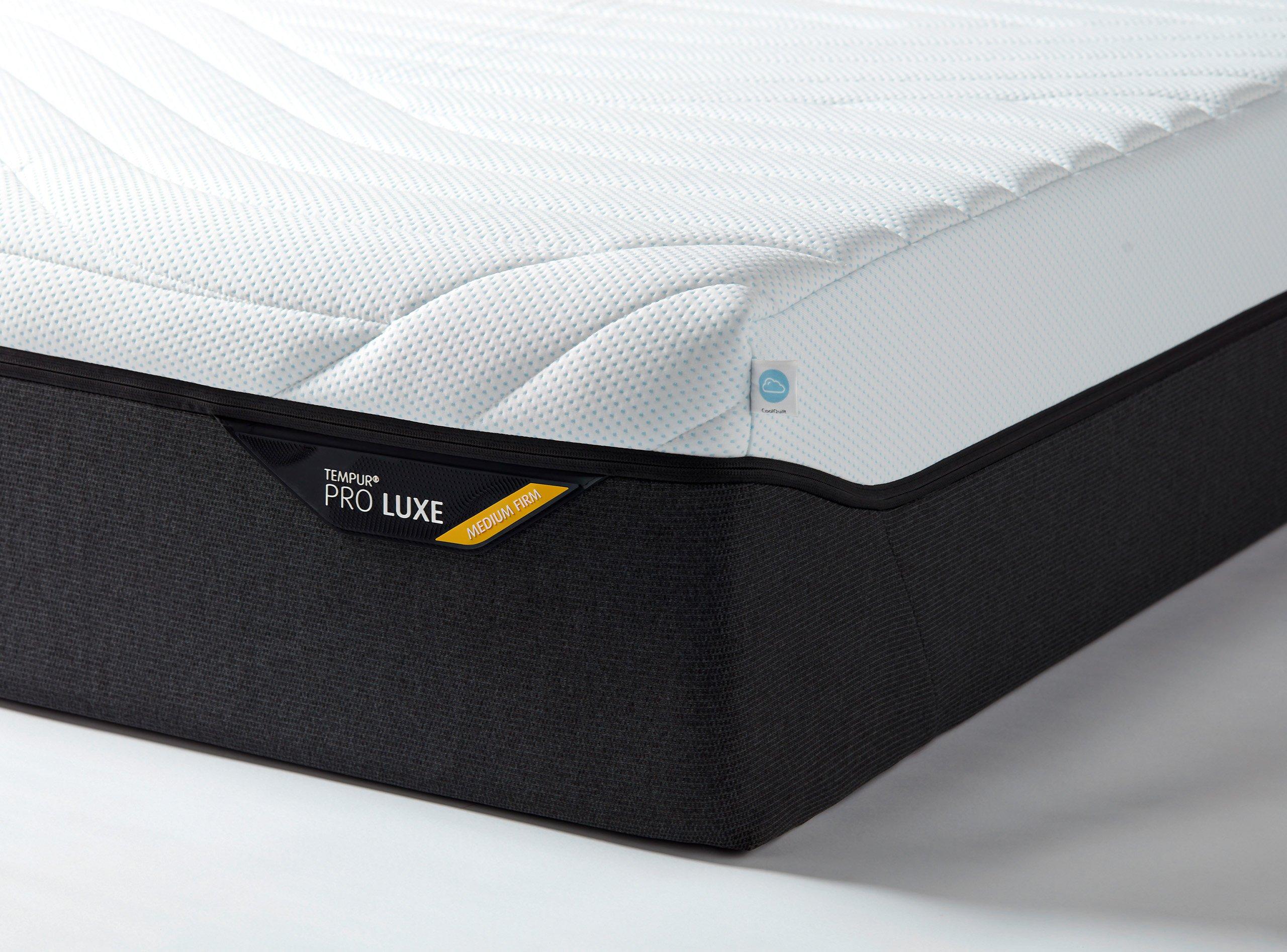 TEMPUR PRO&reg; Luxe CoolQuilt Matras - 100 x 220 - 30 cm hoog - Medium Firm