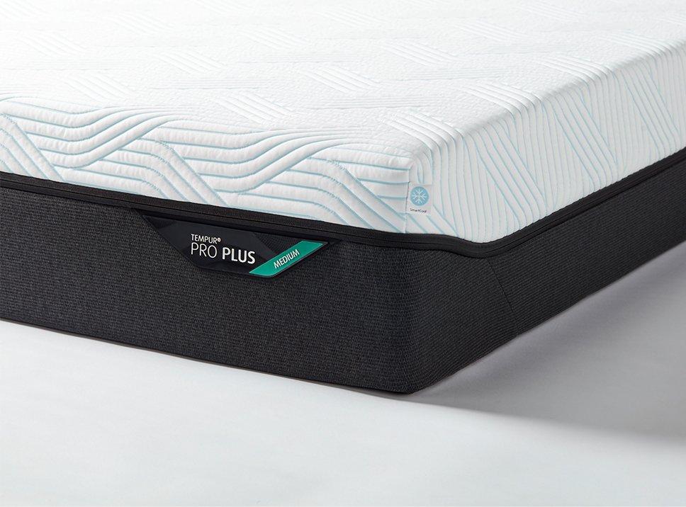 TEMPUR Pro Plus SmartCool madrass 160x200 medium