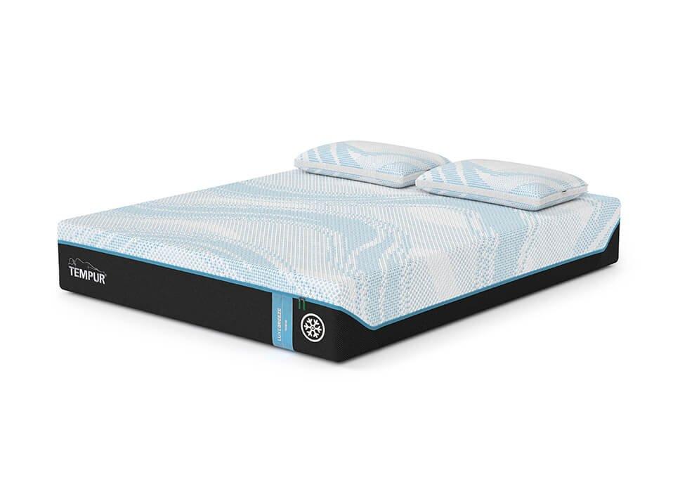 LuxeBreeze Mattress