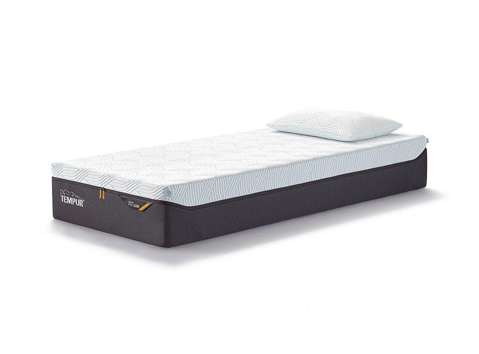 TEMPUR PRO&reg; Luxe SmartCool&trade; Medium Firm