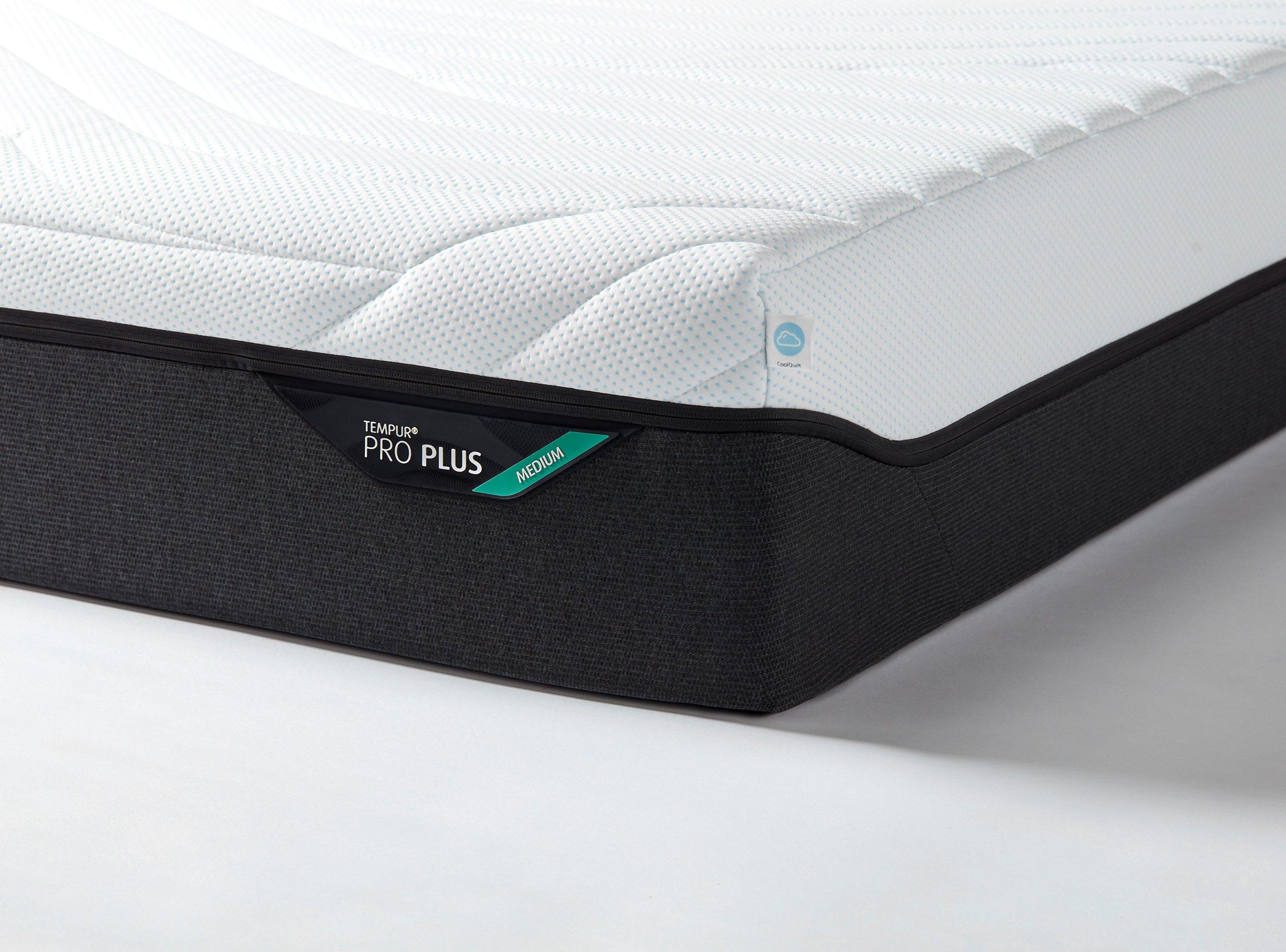 TEMPUR&reg; Pro Plus CoolQuilt Medium