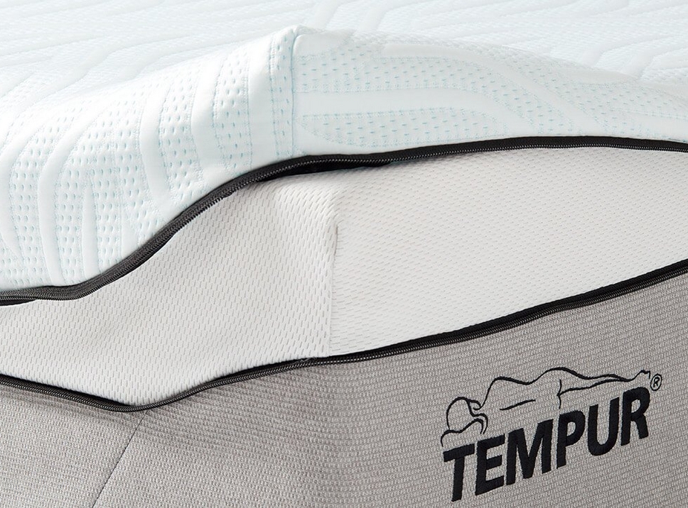 TEMPUR® Pro Air Mattress