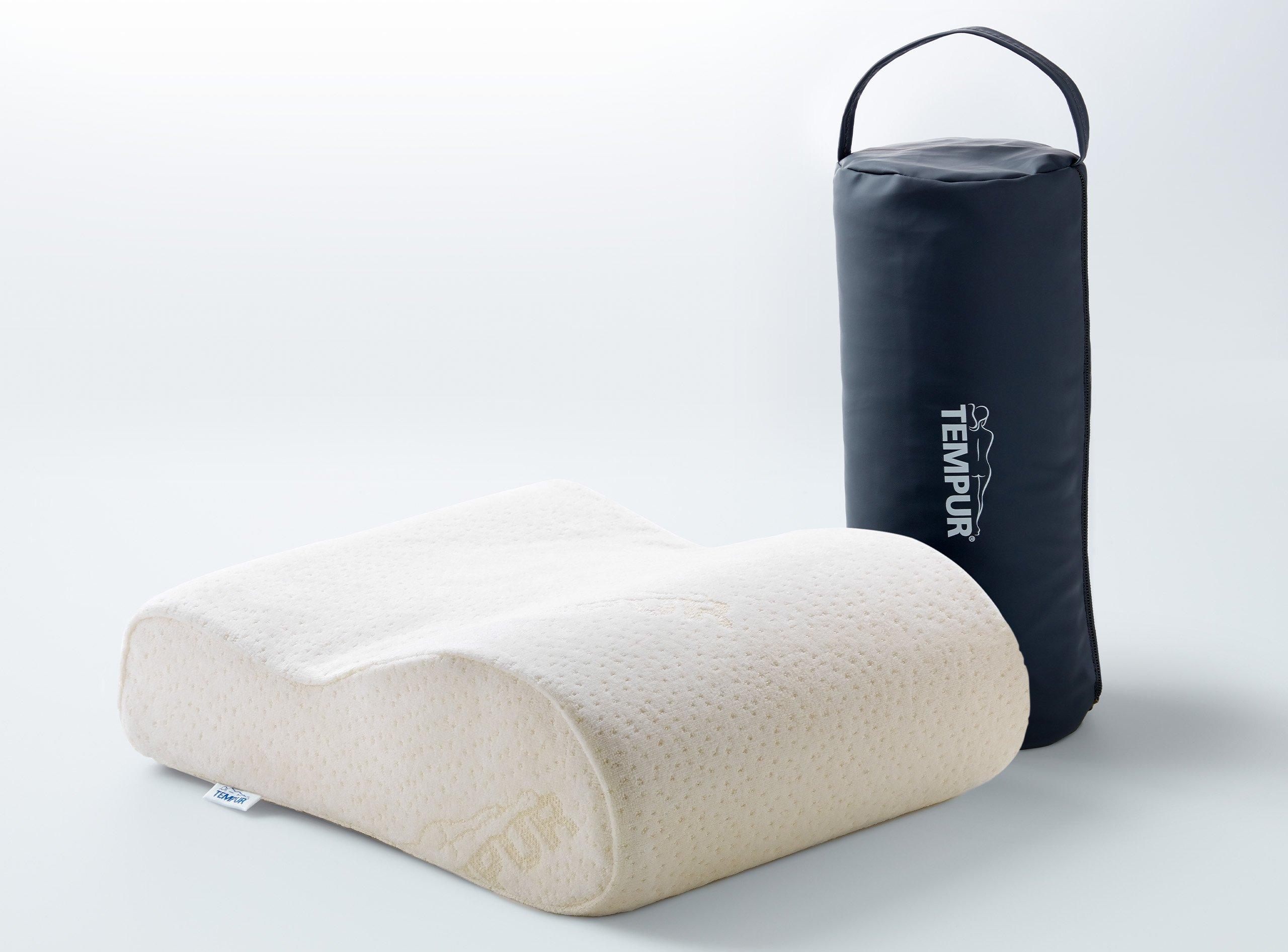 Travel pillow with outlet bag