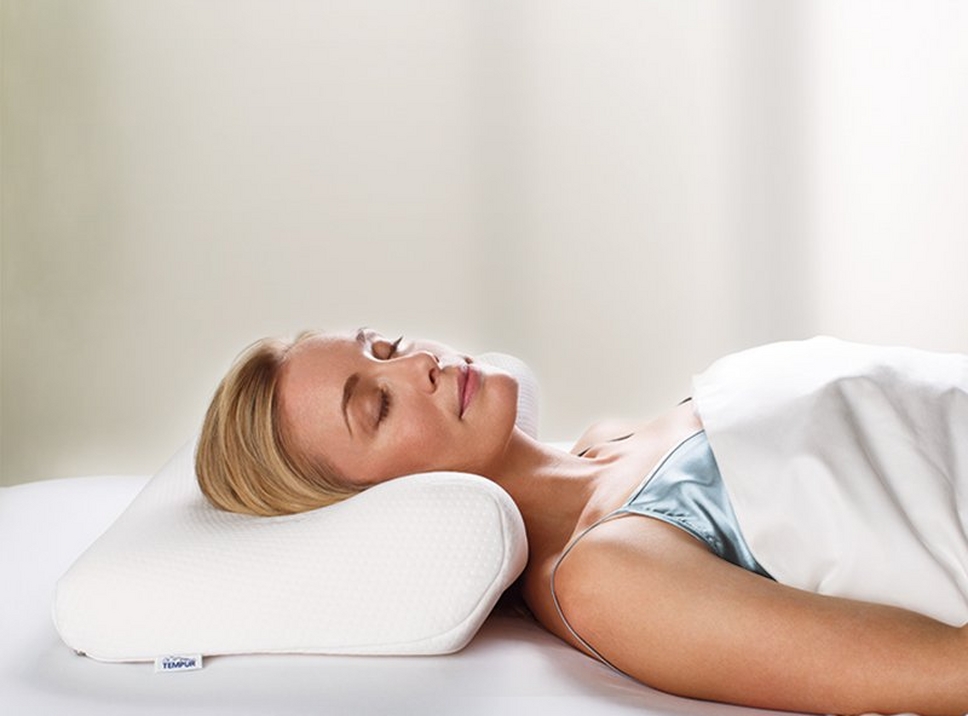 TEMPUR Millennium Pillow – Designed for back sleepers