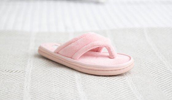 Home by TEMPUR Airsock Spa Thong Women's Slippers