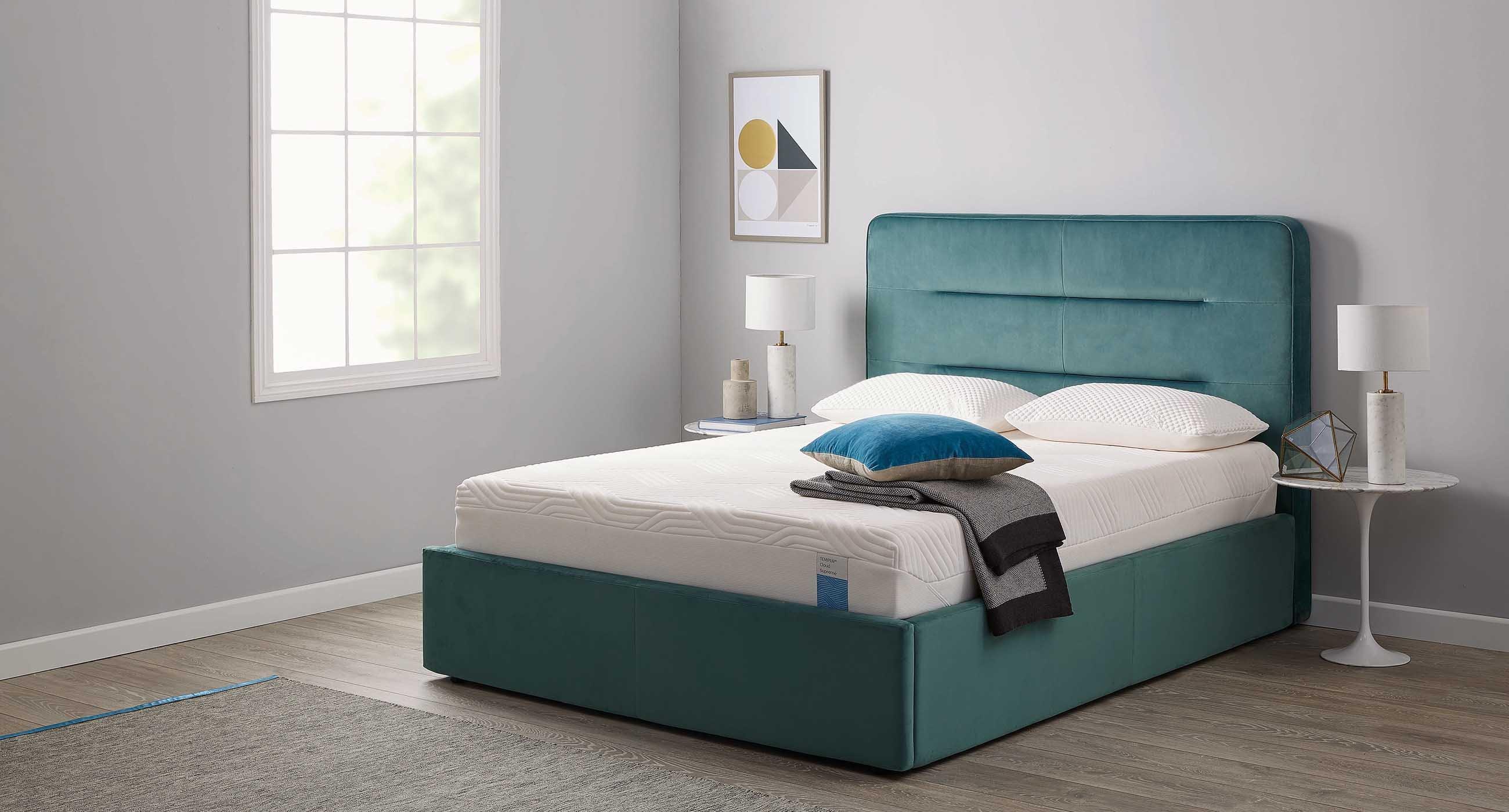 TEMPUR® Linear Ottoman Bed