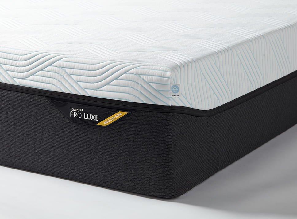 OUTLET PRO® Luxe SmartCool™ Mattresses