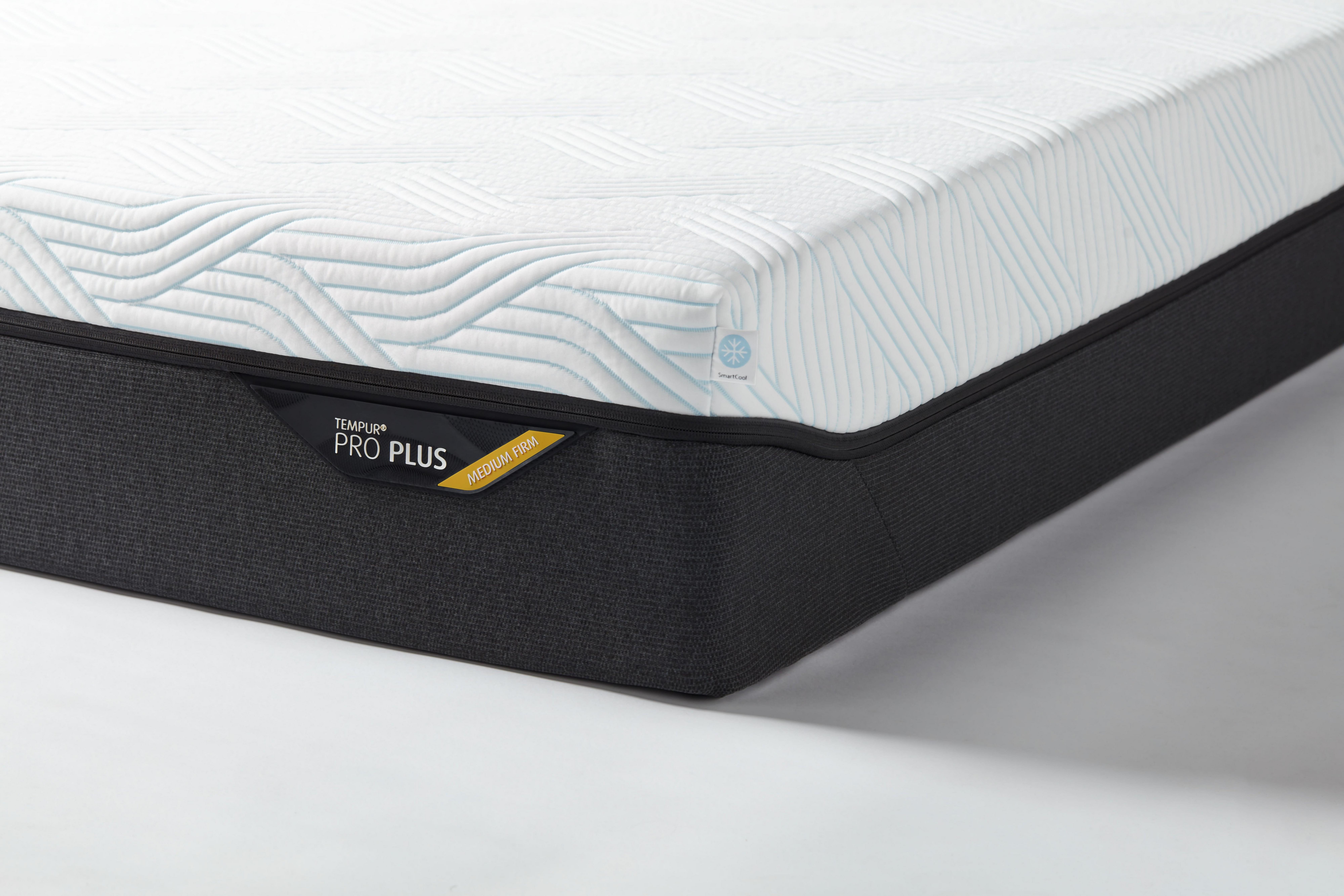 OUTLET PRO&reg; Plus SmartCool&trade; (Long Small Double)