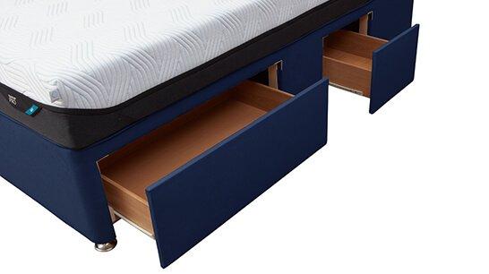 Buckingham divan blue