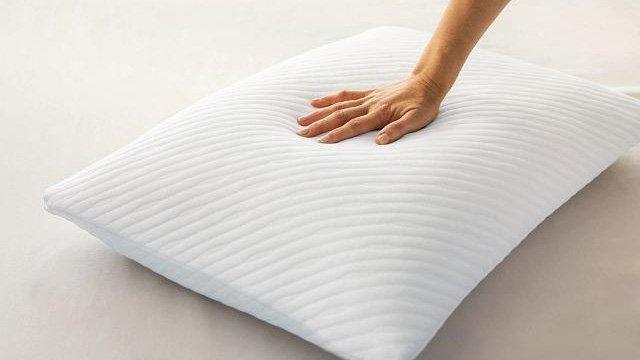 Tempur store hug pillow