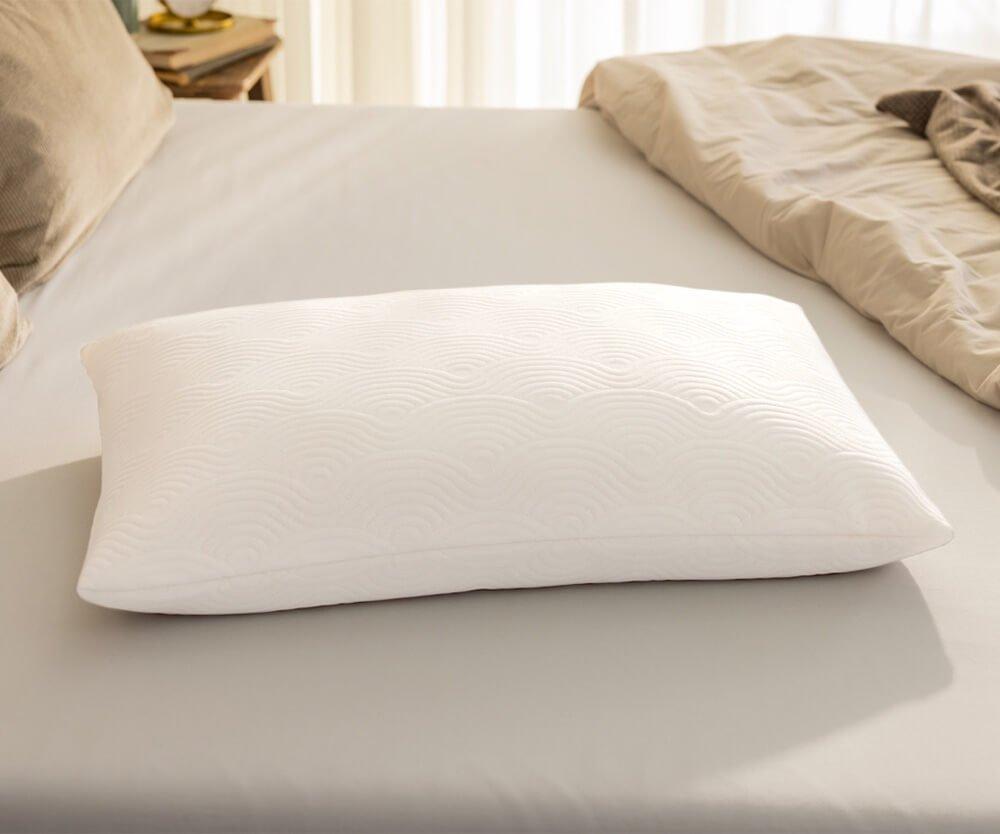 TEMPUR ONE HUG™ PILLOW