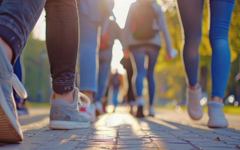 Walk, Talk & Drinks