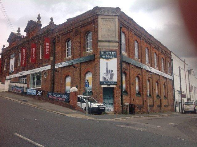 Bentley & Hall, Hastings - Tempur
